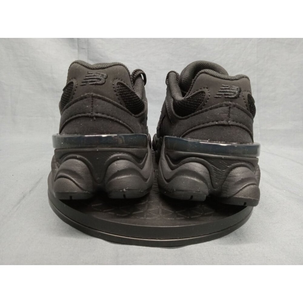 New Balance Boys 9060 Sneakers GC9060BB Suede Mesh Black Size 7 NEW NO BOX! - Picture 6 of 11